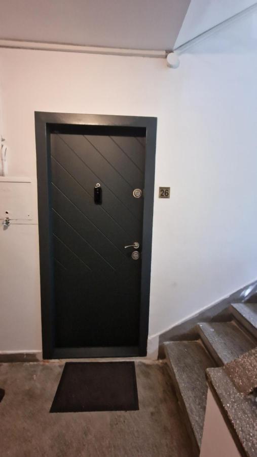 Start Apartments 3 Bucharest Luaran gambar